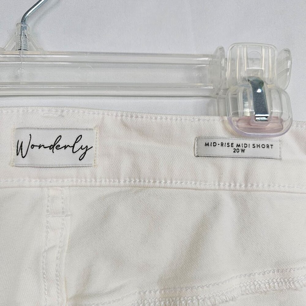NWT WONDERLY High Rise Jean Shorts plus size 20W WHITE w PURPLE TIE DYE Denim - Picture 6 of 10